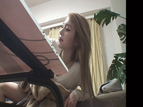 ナンパ連れ込みギャルBEST オヤジがハメる!ツンデレがたまらない厳選生意気オンナ12人4時間　サンプル画像06